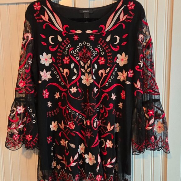 Alfani Embroidered Black/Red/Pink/White Shirt Large - Picture 1 of 4